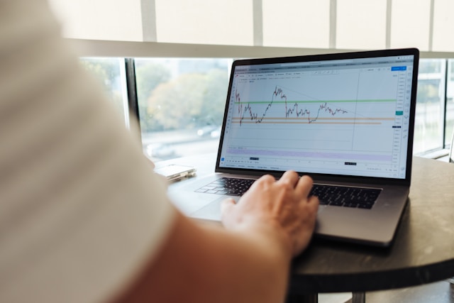 Top 7 Countries to Live as a Forex Trader