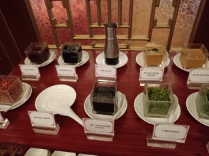Manila Prince Hotel's Dragon Court